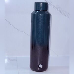 Starbucks vacuum sealed 20 oz. tumbler in dark teal colored ombré glitter NWOT